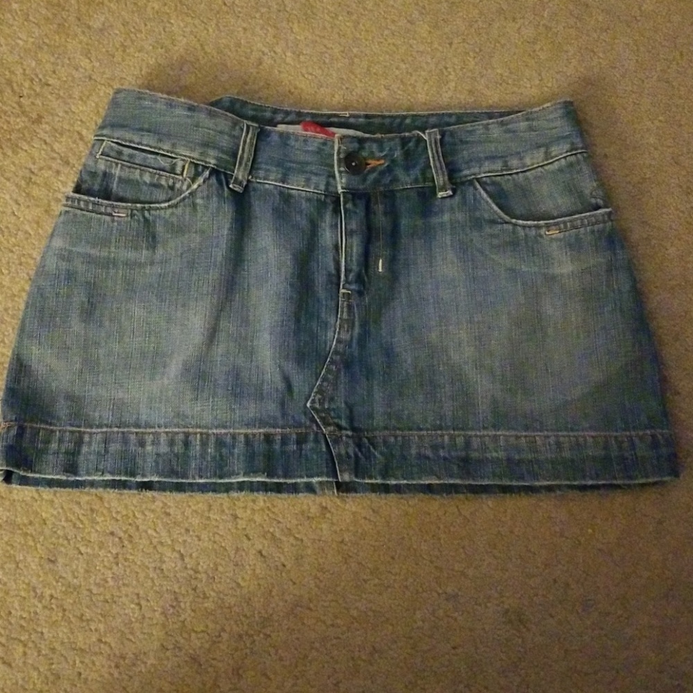 Mossimo Skirt